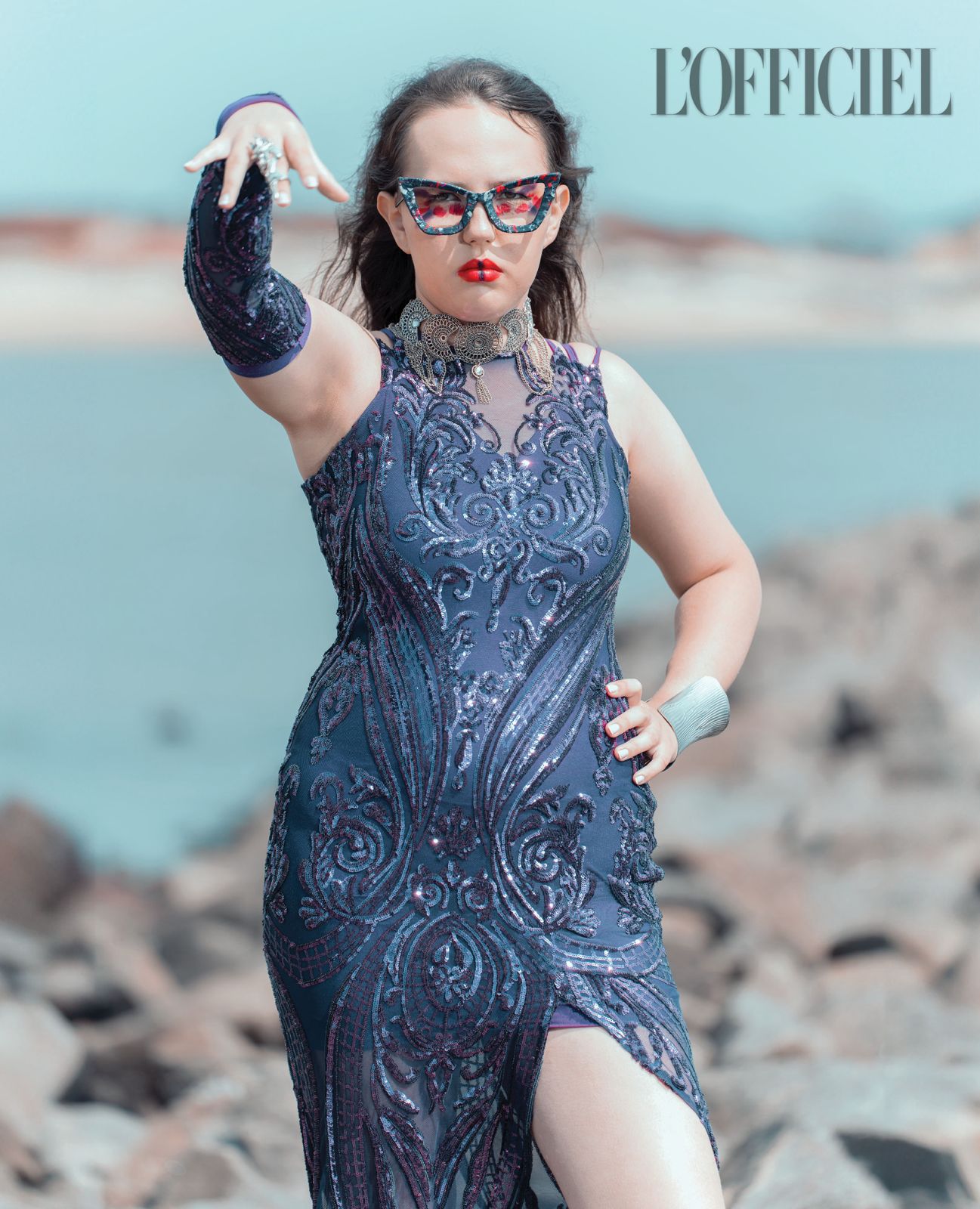 L'Officiel editorial